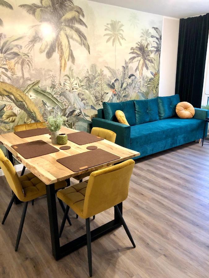 Junglepartment Ge-Altstadt Lägenhet Gelsenkirchen Exteriör bild