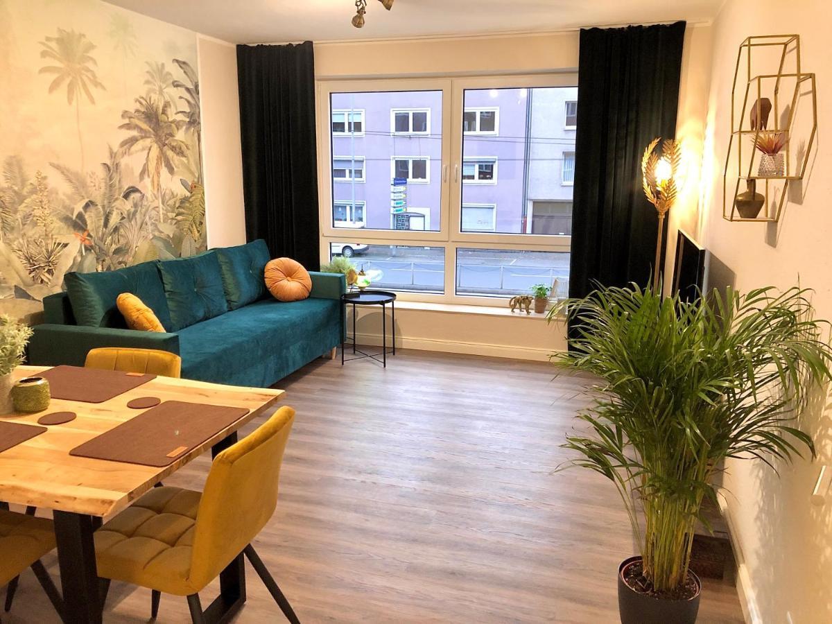 Junglepartment Ge-Altstadt Lägenhet Gelsenkirchen Exteriör bild